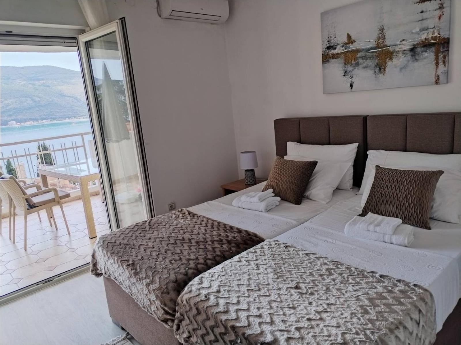 Apartment Topla Herceg Novi Extérieur photo